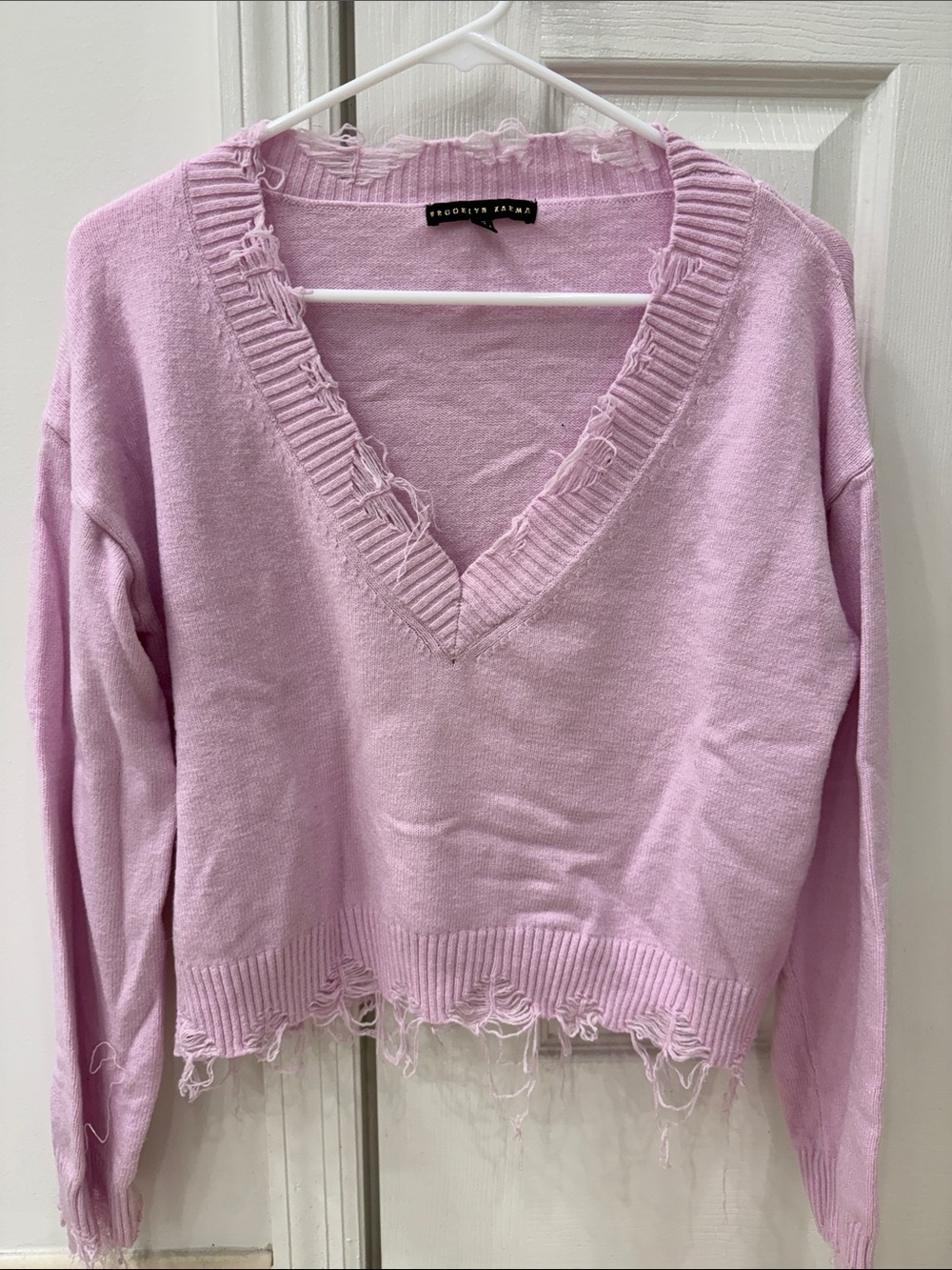 Brooklyn Karma pink Distressed V-Neck Sweater. Size small